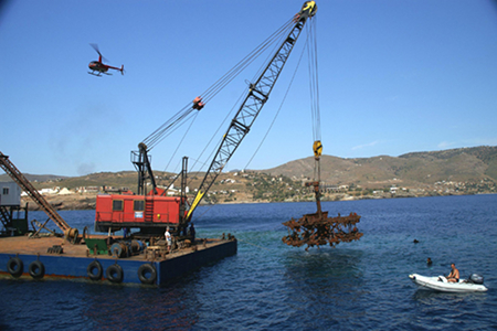 The wheel of Patris at the traditional shipyard